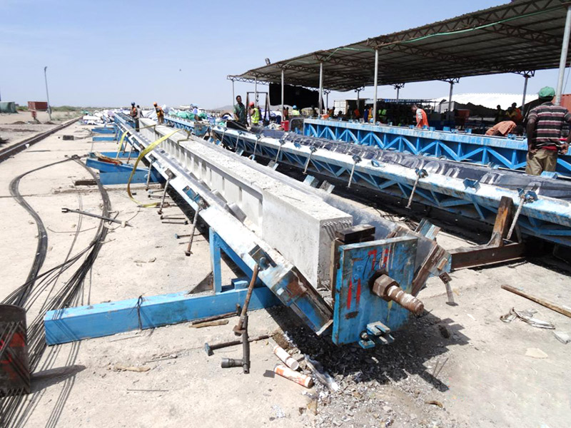 厲害了中國(guó)基建！四座橋梁同步轉(zhuǎn)體 90分鐘后“優(yōu)良牽手”