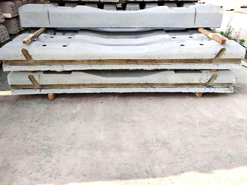 Characteristics of Subway Sleeper Engineering